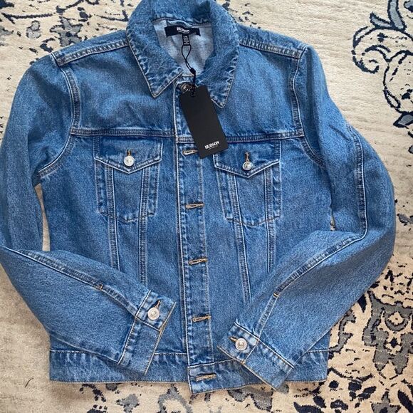 Hudson Classic Fitted Trucker Jean Jacket! - Picture 6 of 8